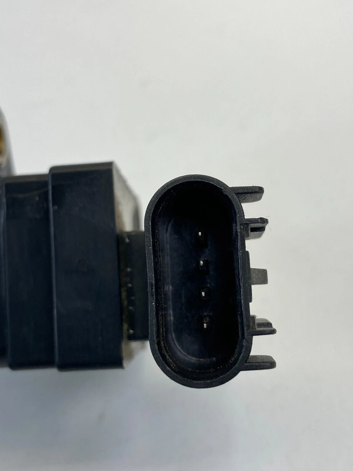 2006-2011 CHEVROLET HHR 2.2L L4 16V M/T ENGINE IGNITION COIL IGNITOR OEM