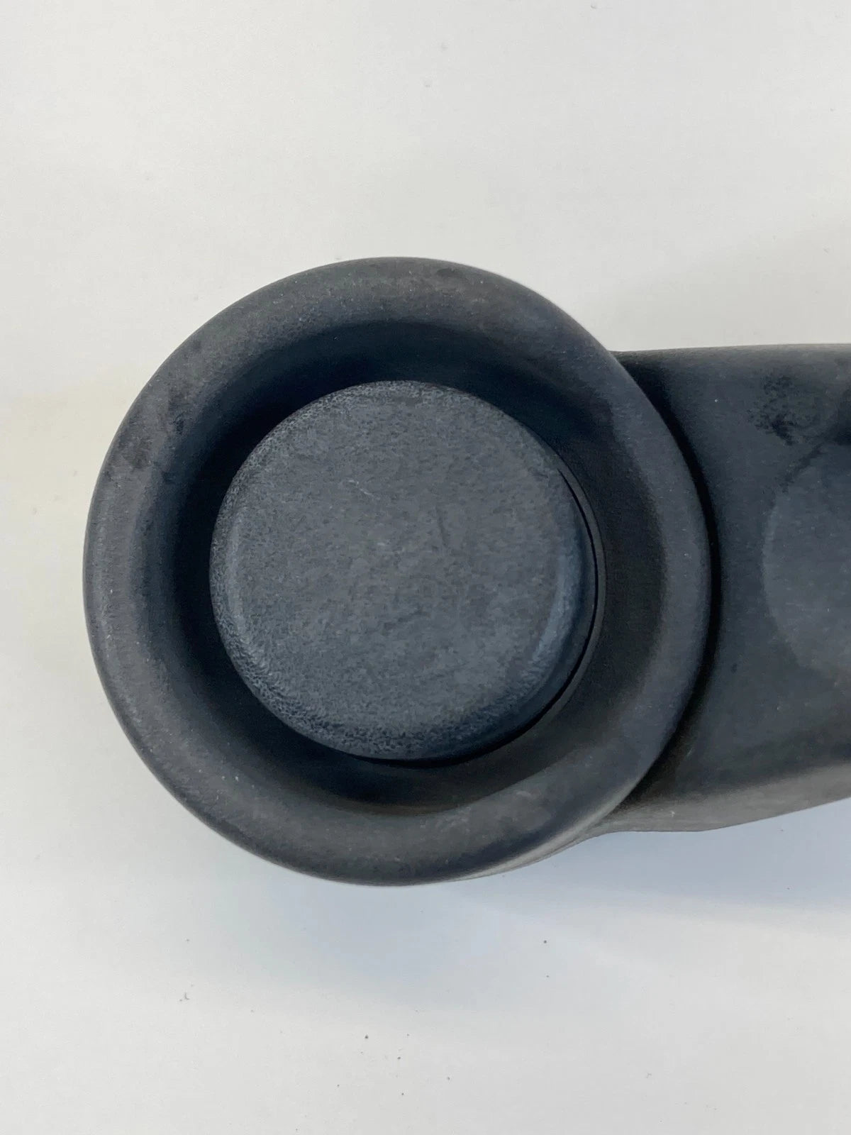 2010-2012 JEEP LIBERTY FRONT RIGHT PASSENGER SIDE EXTERIOR DOOR HANDLE OEM