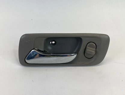 1999-2004 HONDA ODYSSEY FRONT LEFT DRIVER SIDE INTERIOR DOOR HANDLE W/ BEZEL OEM