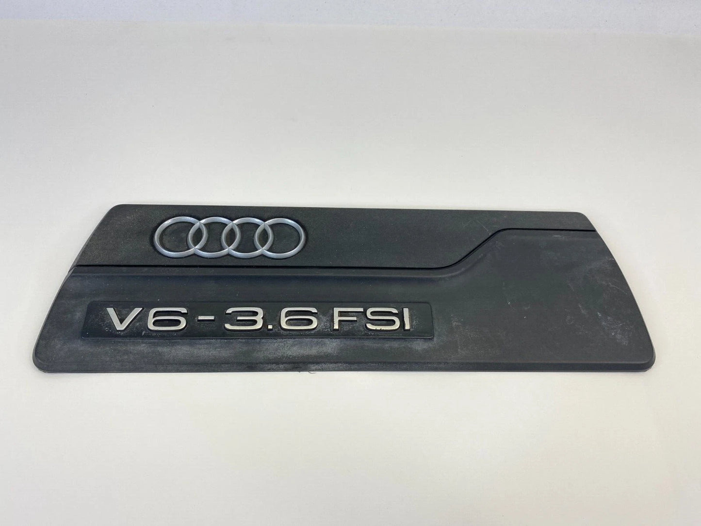 2007 2008 2009 2010 AUDI Q7 3.6L A/T UPPER MOTOR ENGINE COVER TRIM 03H103925C