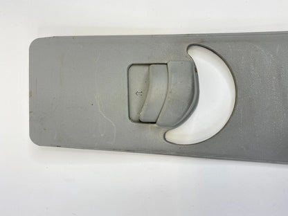 2006-2011 HYUNDAI ACCENT FRONT RIGHT SEAT BELT ADJUSTER COVER TRIM 85842-1E520