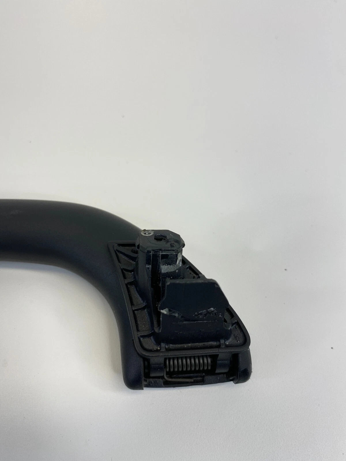 2006 2007 VOLKSWAGEN GTI REAR RIGHT SIDE ROOF INTERIOR GRAB ASSIST HANDLE ASSY