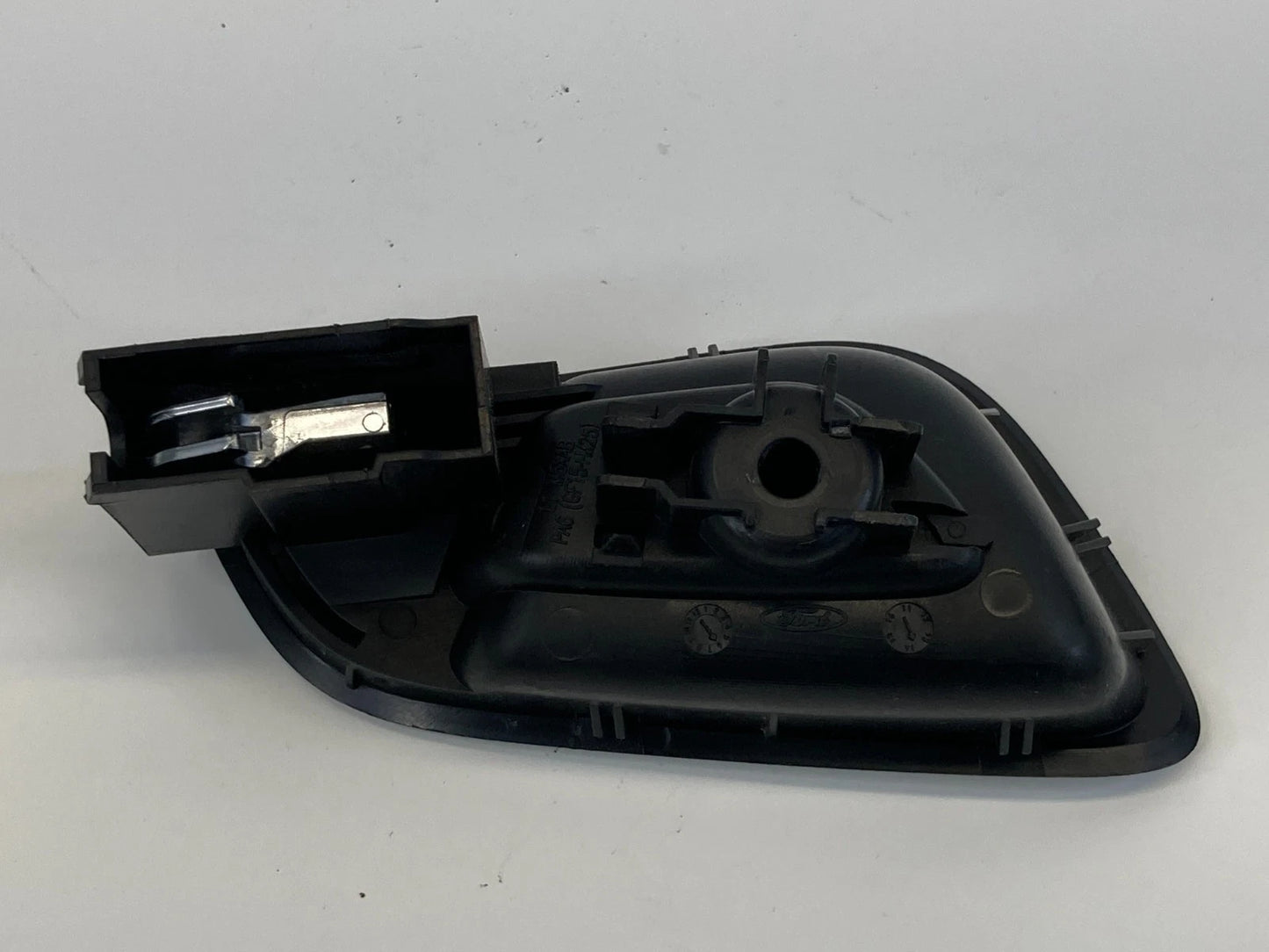 2013-2019 FORD ESCAPE REAR LEFT INTERIOR INNER DOOR HANDLE CJ54-R266B35-BBW OEM
