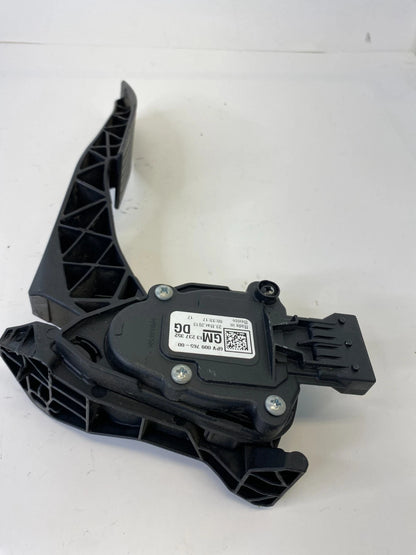 2010-2016 BUICK LACROSSE 3.6L ACCELERATOR GAS PEDAL POSITION SENSOR 13237352 OEM