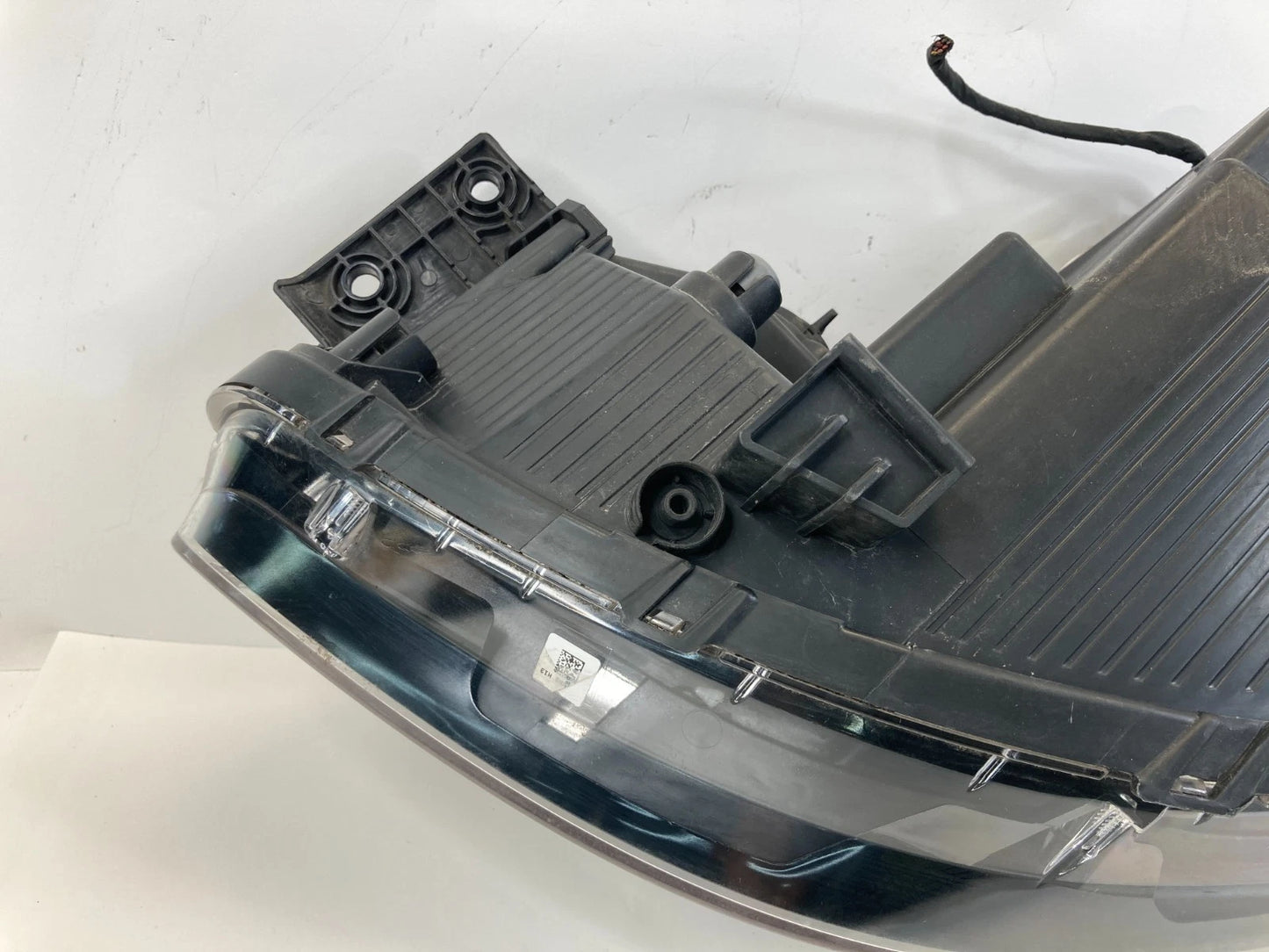 2014-2016 KIA SOUL FRONT RIGHT SIDE HEADLIGHT HEADLAMP HALOGEN 92102-B2230 OEM