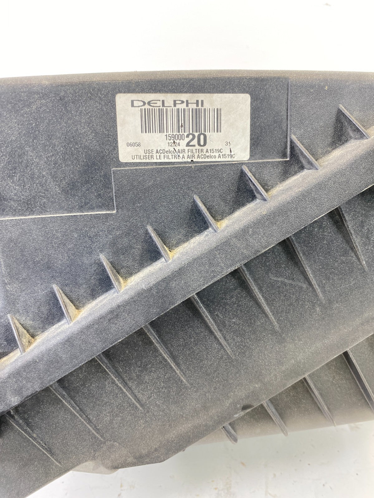 00 01 02 03 04 05 06 07 08 09 GMC Yukon 5.3L Air Box Intake Cleaner Box Assy OEM