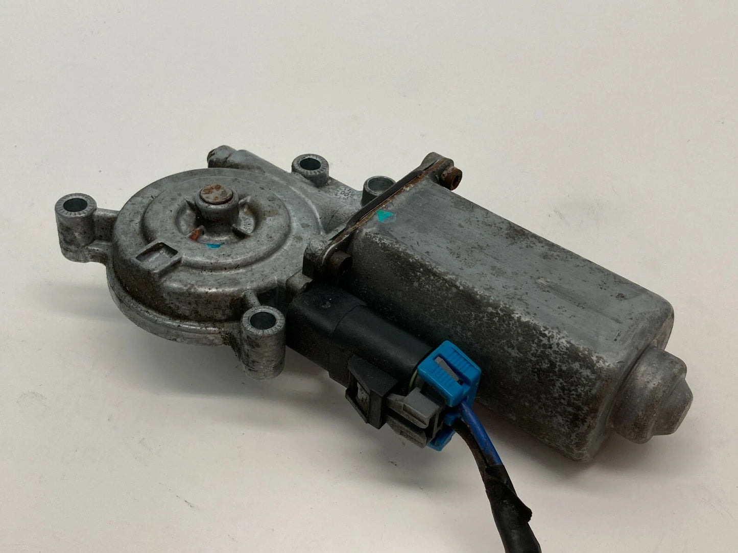 2000-2005 PONTIAC BONNEVILLE REAR LEFT SIDE DOOR POWER WINDOW MOTOR 24019146 OEM