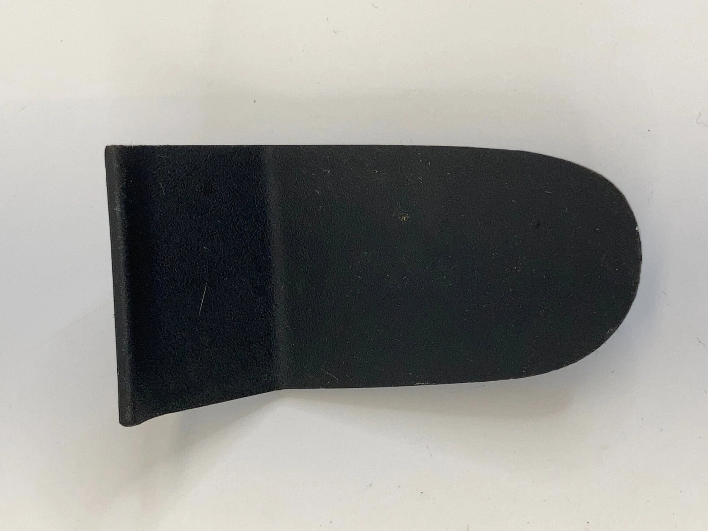 08-17 BUICK ENCLAVE REAR RIGHT SIDE INNER DOOR HANDLE BOLT TRIM COVER 15875818