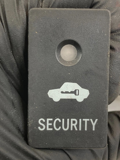 2003-2008 TOYOTA COROLLA SECURITY ALARM INDICATOR NOTIFICATION LIGHT 489082 OEM