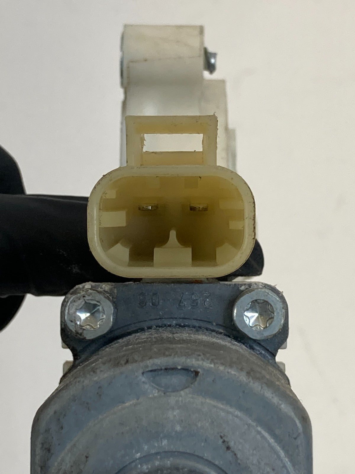 05-10 Pontiac G6 Sedan Rear Right Side Power Door Window Motor 0130822250 OEM