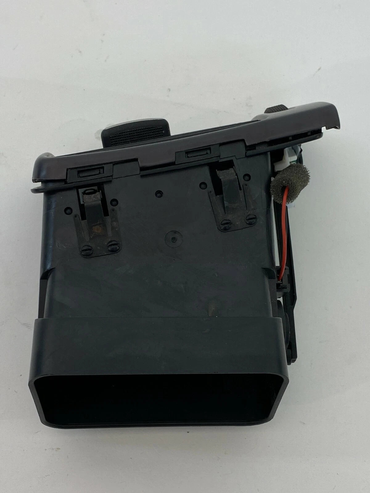 02-04 AUDI A6 01-05 ALLROAD QUATTRO FRONT LEFT DASH OUTER AC AIR VENT DUCT OEM