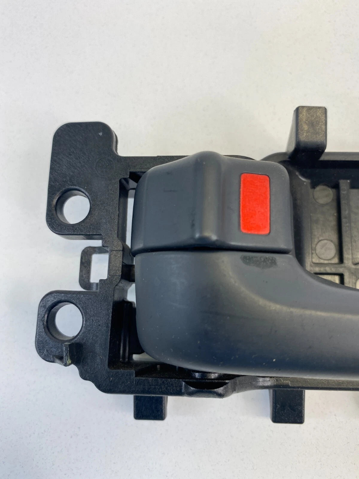 2010-2013 KIA FORTE FORTE REAR LEFT INTERIOR INNER DOOR HANDLE 82610-1M000 OEM
