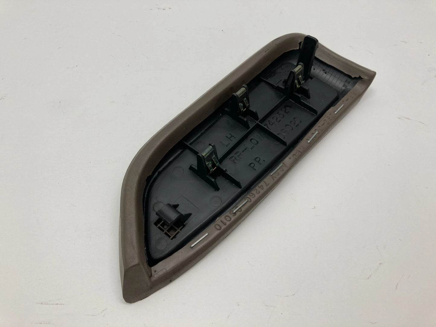 92-96 TOYOTA CAMRY REAR LEFT INTERIOR INNER DOOR PANEL ARMREST 74252-06020 OEM