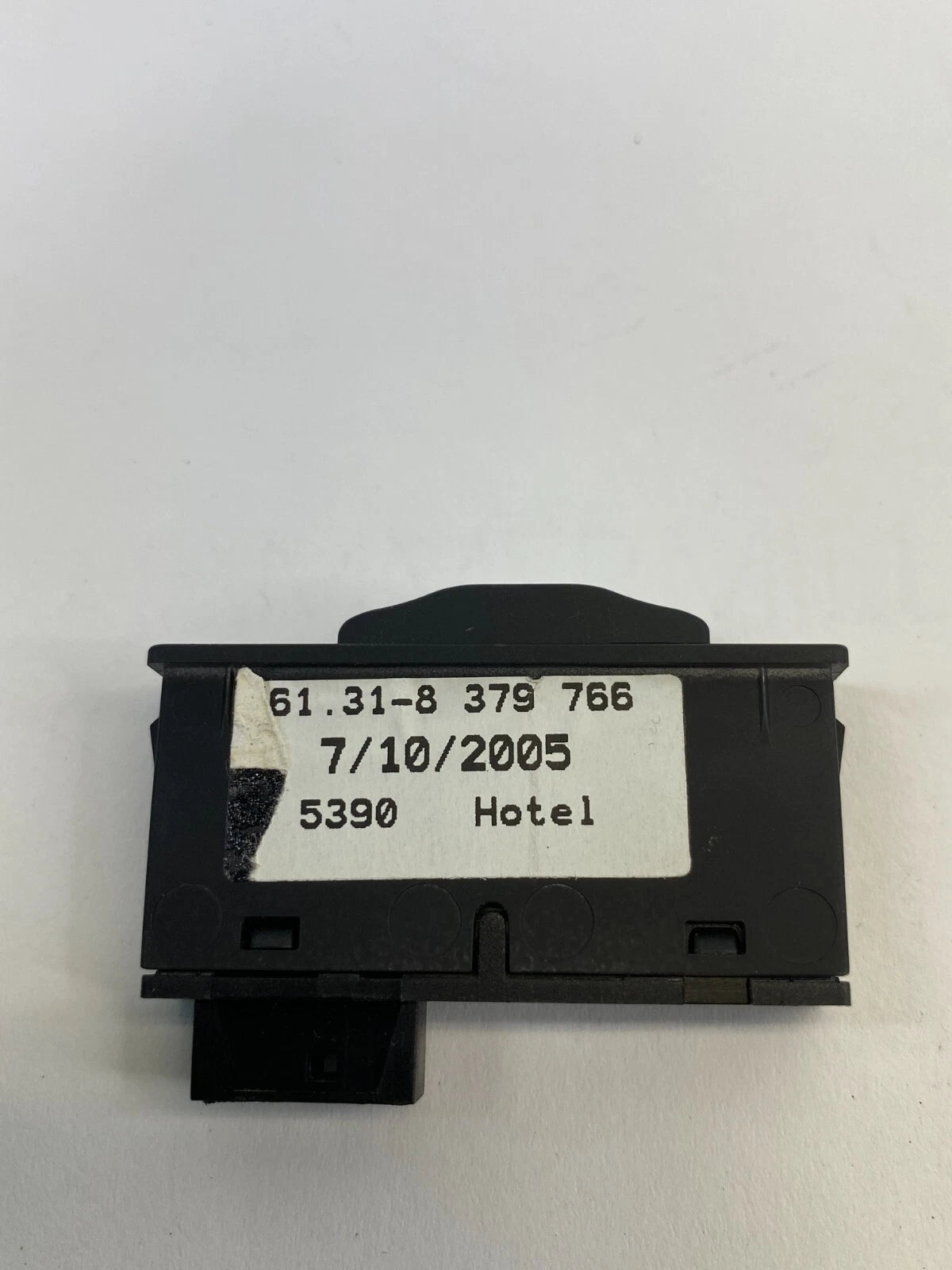 2006 BMW 330I 330XI POWER TRUNK LID RELEASE LOCK CONTROL SWITCH 61318379766 OEM