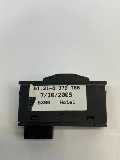 2006 BMW 330I 330XI POWER TRUNK LID RELEASE LOCK CONTROL SWITCH 61318379766 OEM
