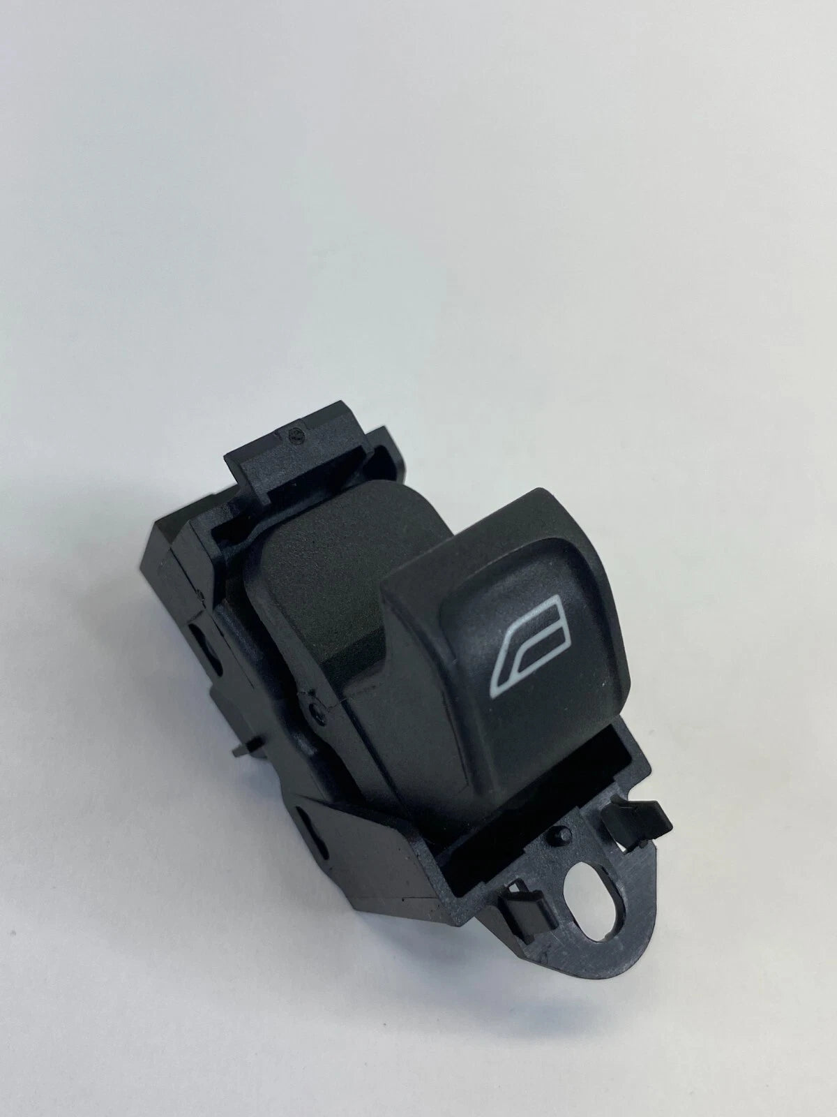 2008-2016 VOLVO XC70 FRONT RIGHT PASSENGER DOOR POWER WINDOW SWITCH 30773272 OEM
