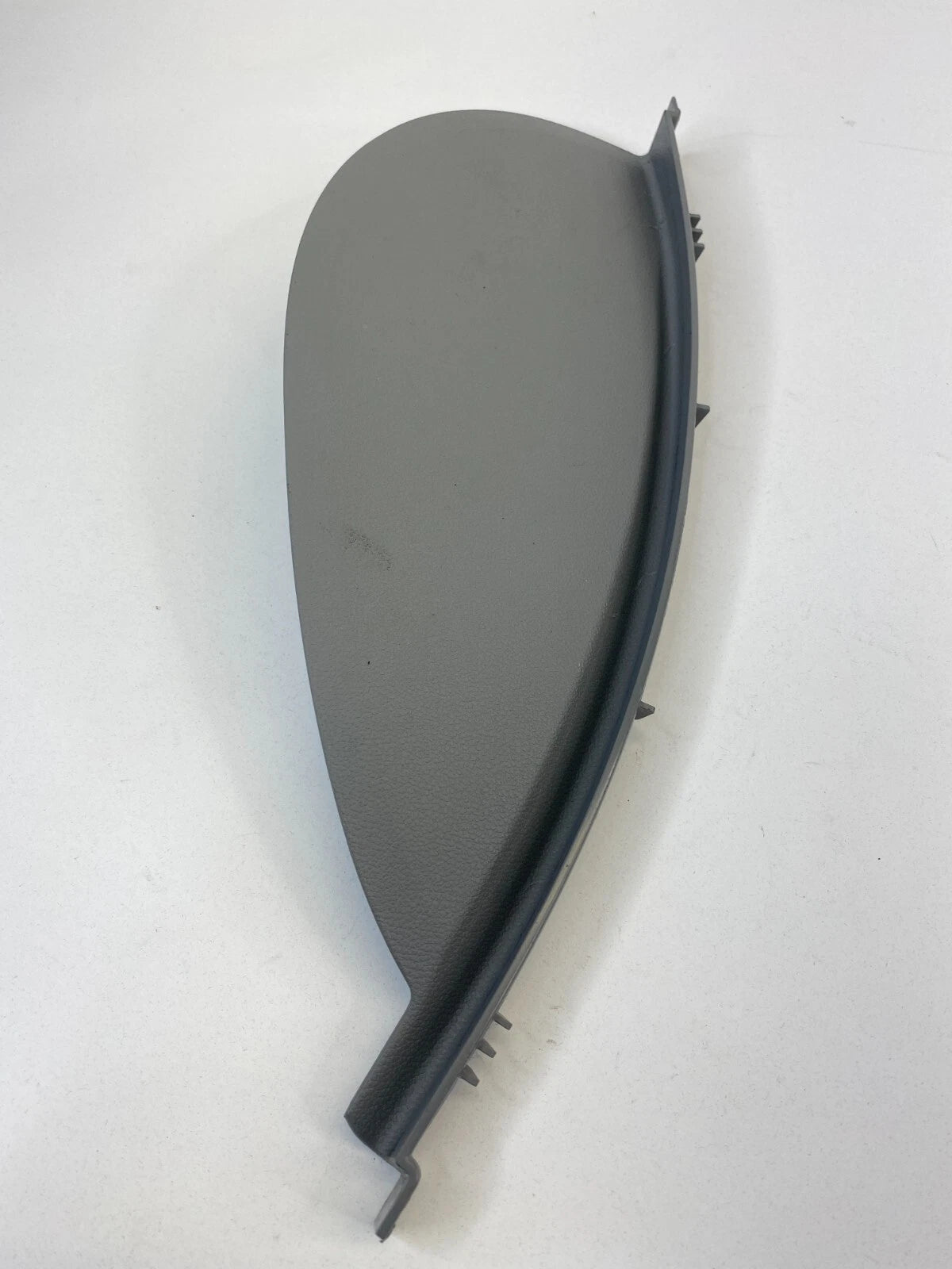 07-12 BMW 328I RIGHT PASSENGER SIDE DASH END CAP COVER BEZEL TRIM 51457077820
