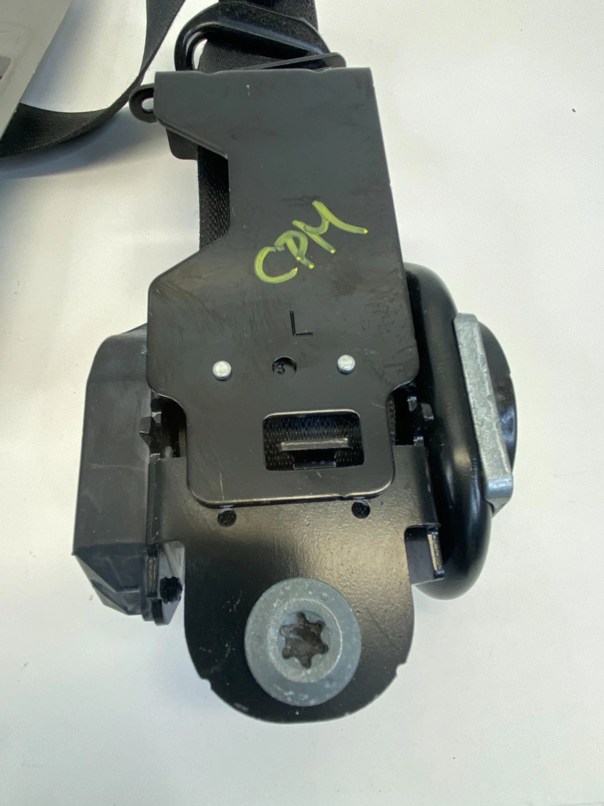 2010-2017 CHEVROLET EQUINOX FRONT LEFT DRIVER SIDE SEAT BELT RETRACTOR OEM