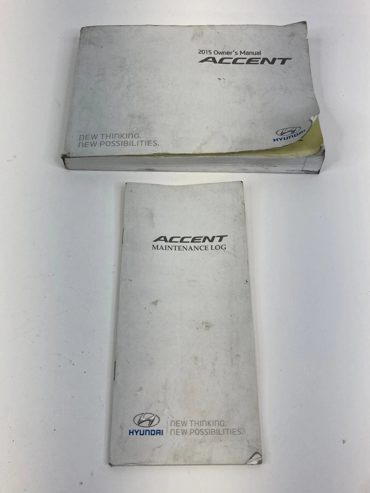 2015 15 HYUNDAI ACCENT OWNER`S USER MANUAL MAINTENANCE LOG HANDBOOK OEM