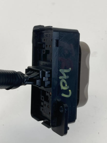 2002 2003 2004 2005 FORD EXPLORER FRONT RIGH SIDE POWER SEAT ADJUSTMENT SWITCH