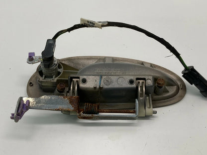 99 00 01 CHRYSLER LHS 01-04 300M CONCORDE FRONT RIGHT SIDE EXTERIOR DOOR HANDLE