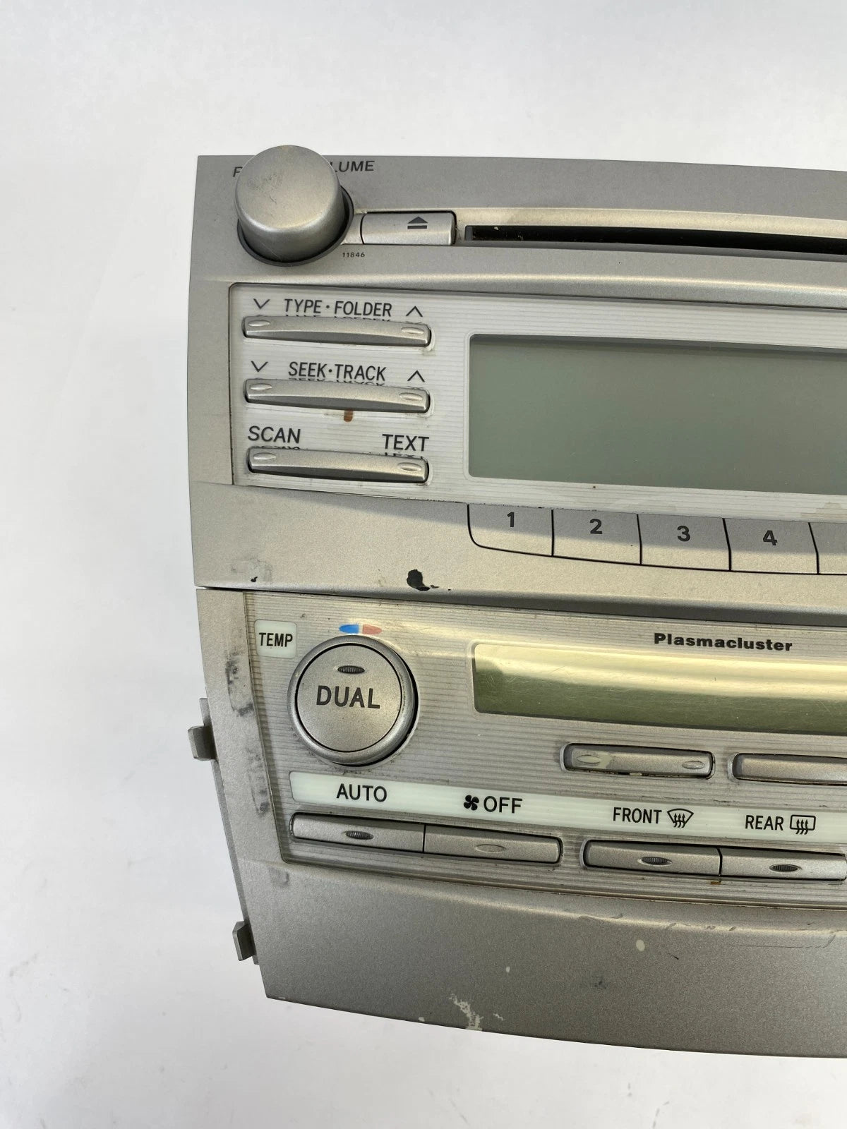 2010 2011 TOYOTA CAMRY RADIO STEREO RECEIVER WITH CLIMATE CONTROL OEM 8612006480