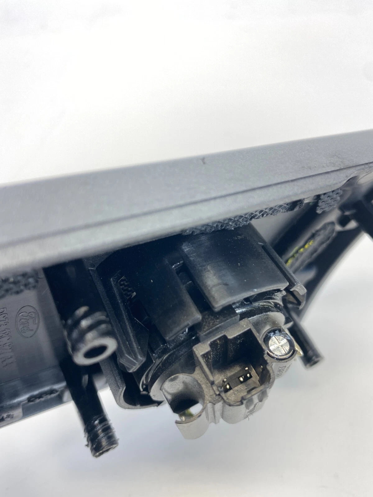 13-16 FORD FUSION REAR LEFT SIDE INTERIOR DOOR HANDLE W/ BEZEL TRIM DS7318C927AA