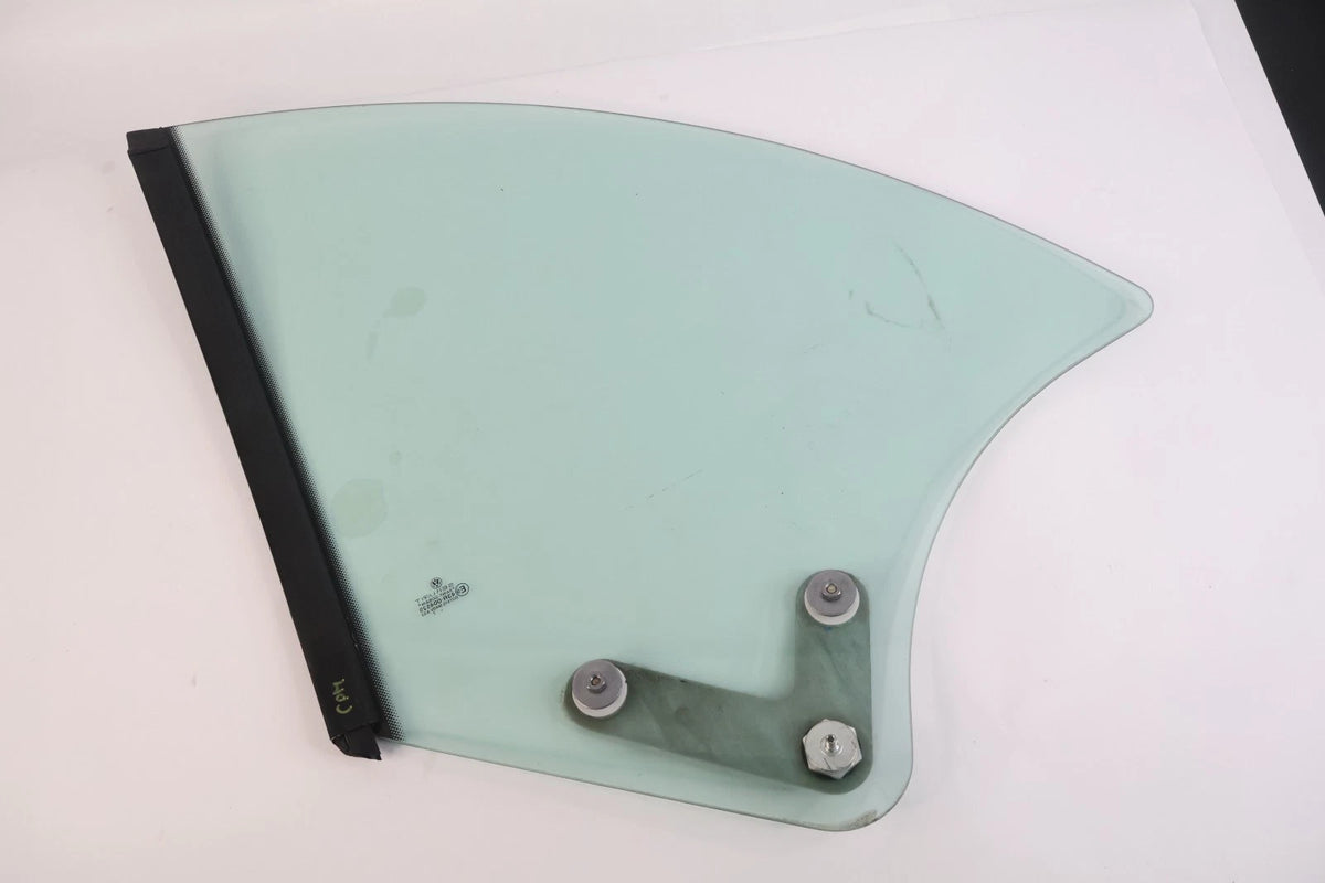 2003-2010 VW NEW BEETLE CONVERTIBLE RR RIGHT BACK DOOR QUARTER WINDOW GLASS OEM