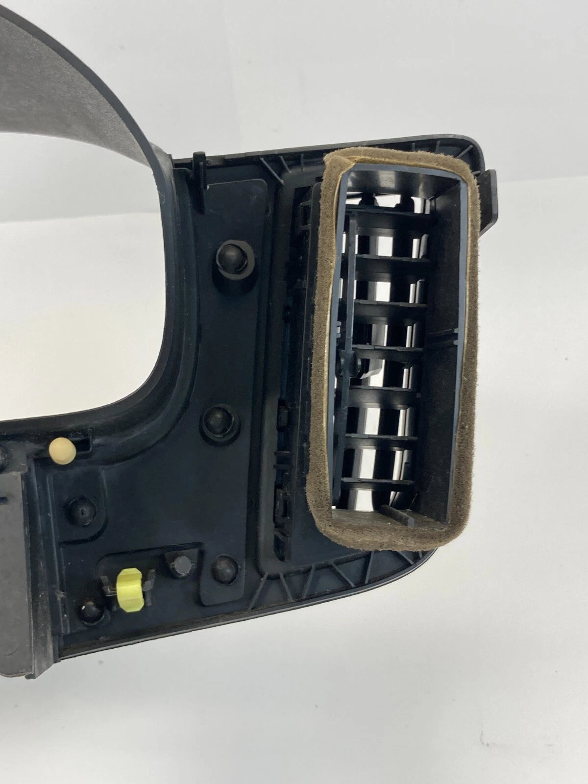 09-11 FORD FOCUS SPEEDOMETER CLUSTER BEZEL COVER TRIM W/ AIR VENT 8S43-54044D70