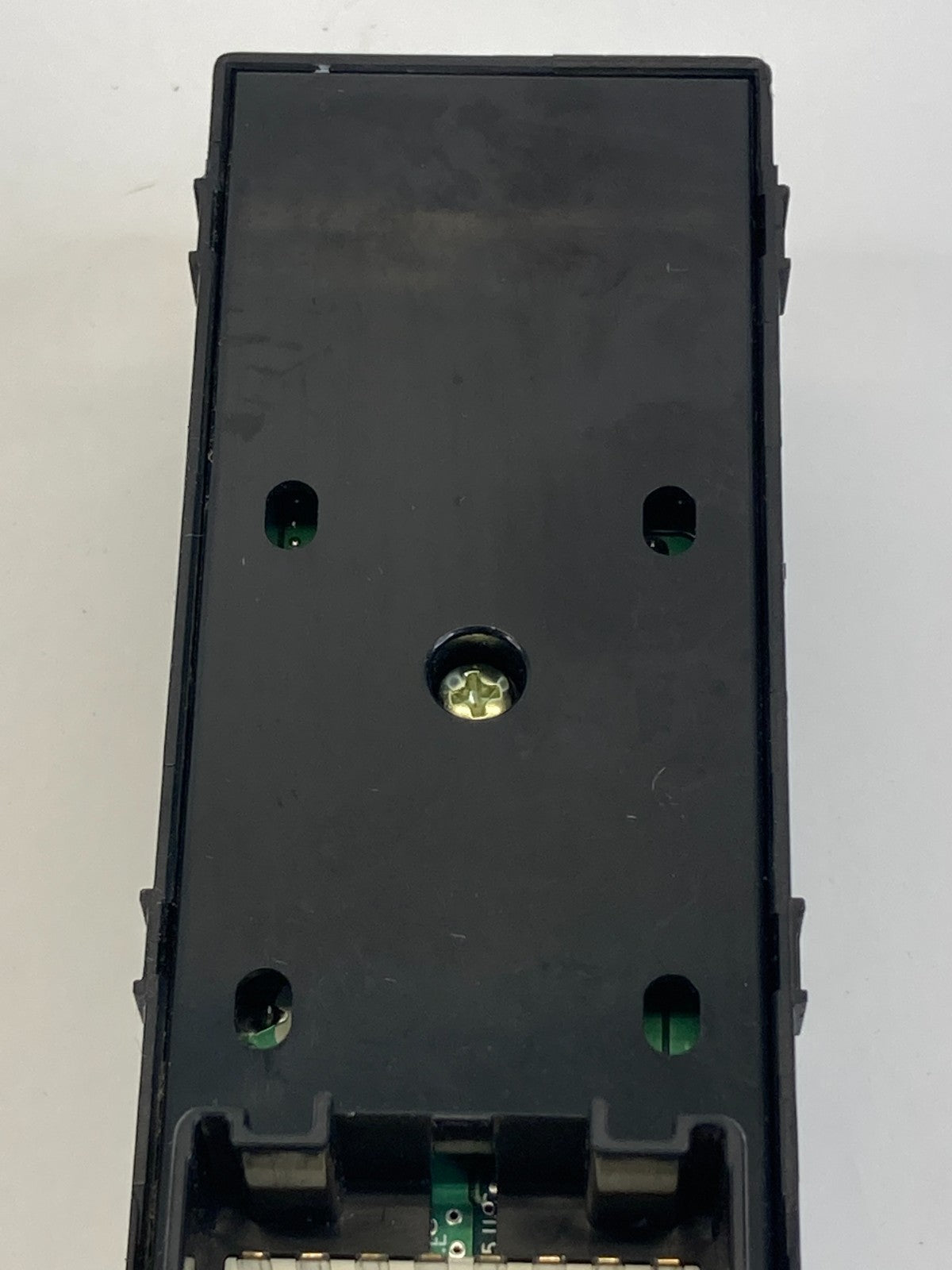 2013-2017 Hyundai Accent Driver Door Master Power Window Switch 93570-1R111 OEM