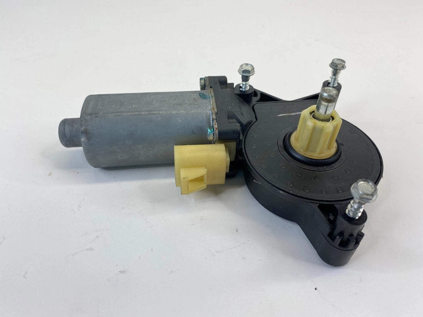 2002-2009 CHEVROLET TRAILBLAZER REAR LEFT SIDE DOOR POWER WINDOW MOTOR ASSEMBLY