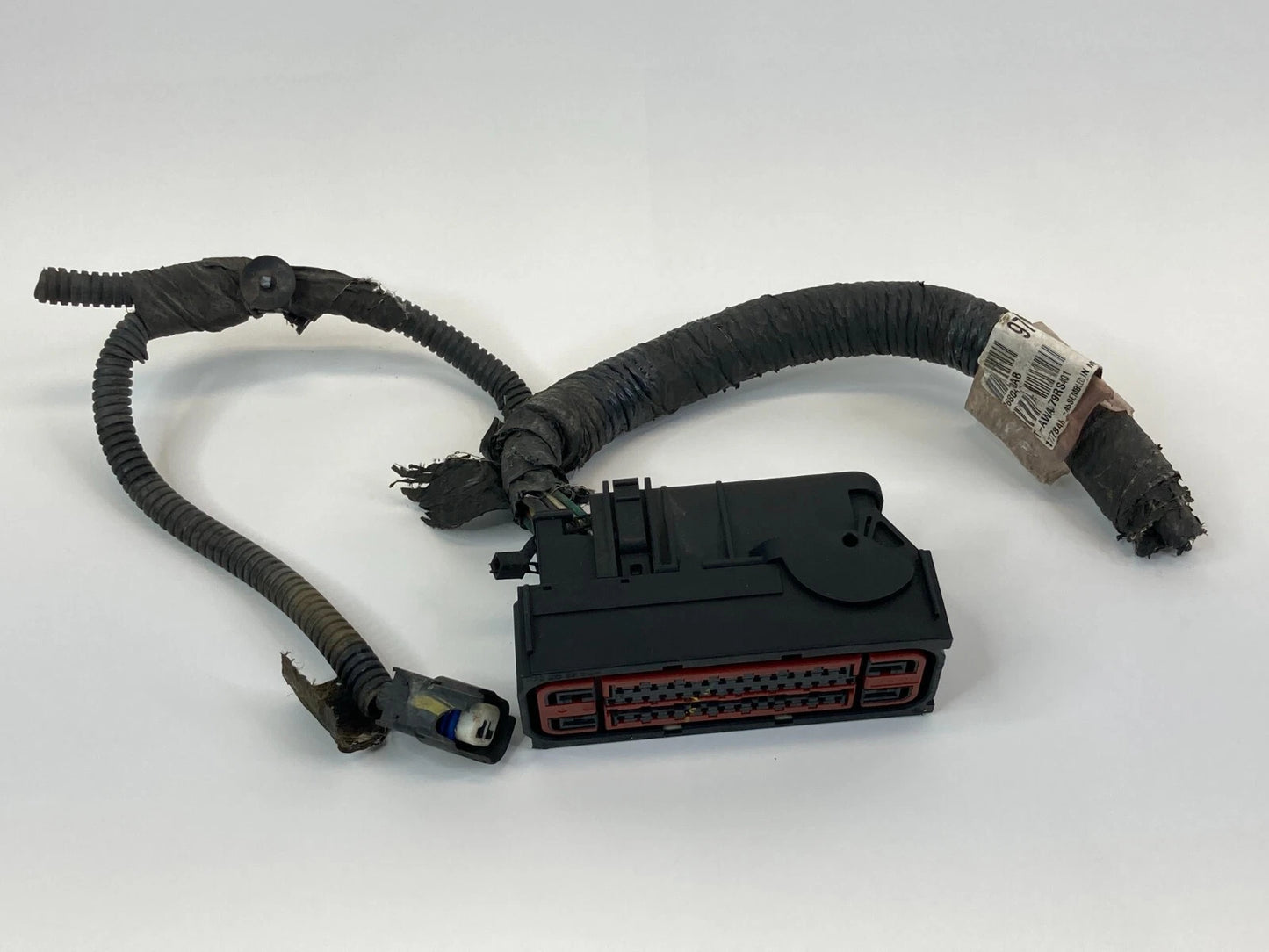 09-10 DODGE GRAND CARAVAN ABS ANTI-LOCK BRAKE PUMP PLUG PIGTAIL OEM 68043970AB