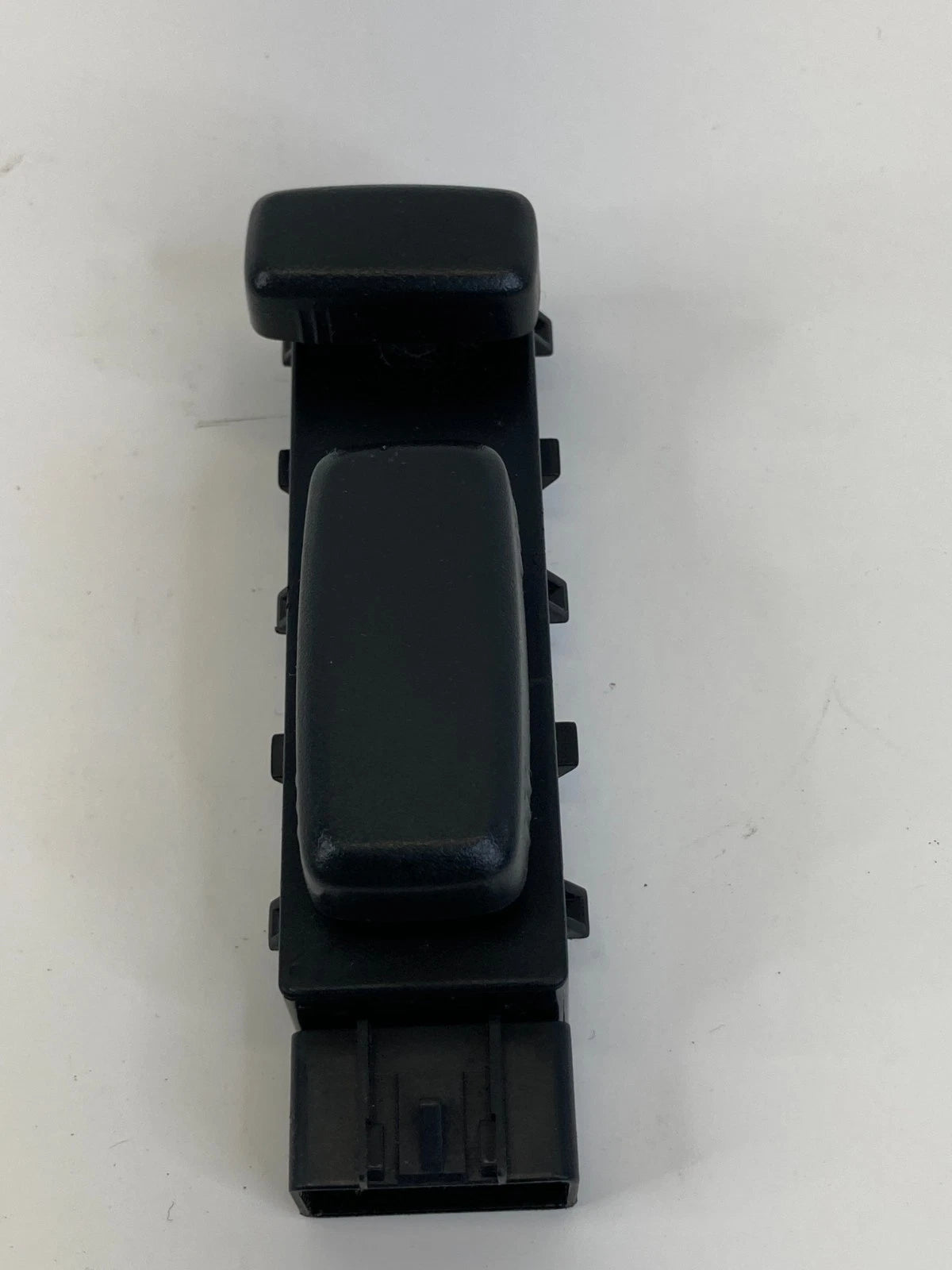 2009-2017 Chevrolet Traverse Front Left Driver Power Seat Control Switch OEM