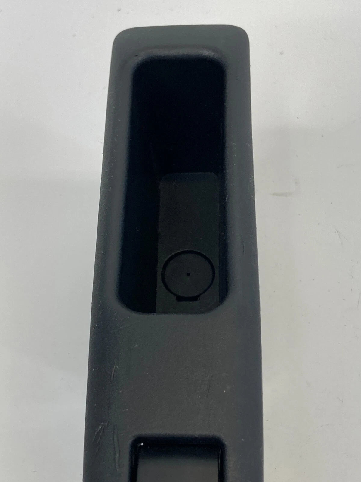 2008-2013 NISSAN ROGUE REAR LEFT SIDE POWER WINDOW SWITCH W/ BEZEL 82961-JM00A