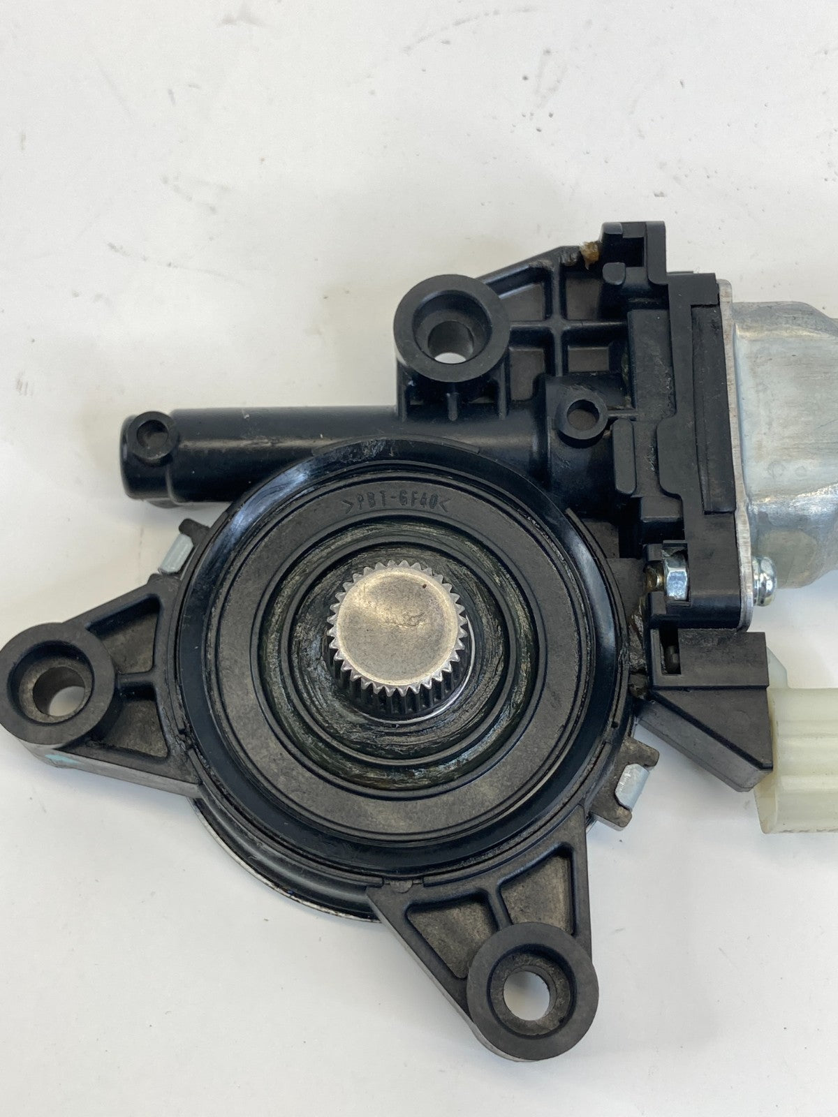 2014-2016 Kia Soul 14-19 Soul EV Front Right Power Window Motor 82460-B2000 OEM