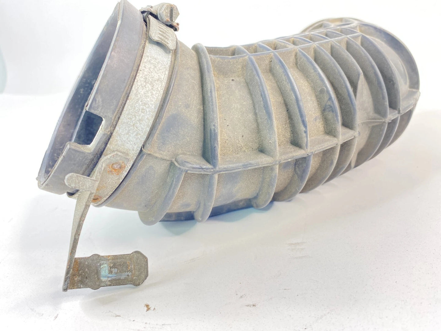 1999-2009 SAAB 9-5 2.3L 3.0L V6 TURBO AIR CLEANER INTAKE HOSE DUCT 4967543 OEM