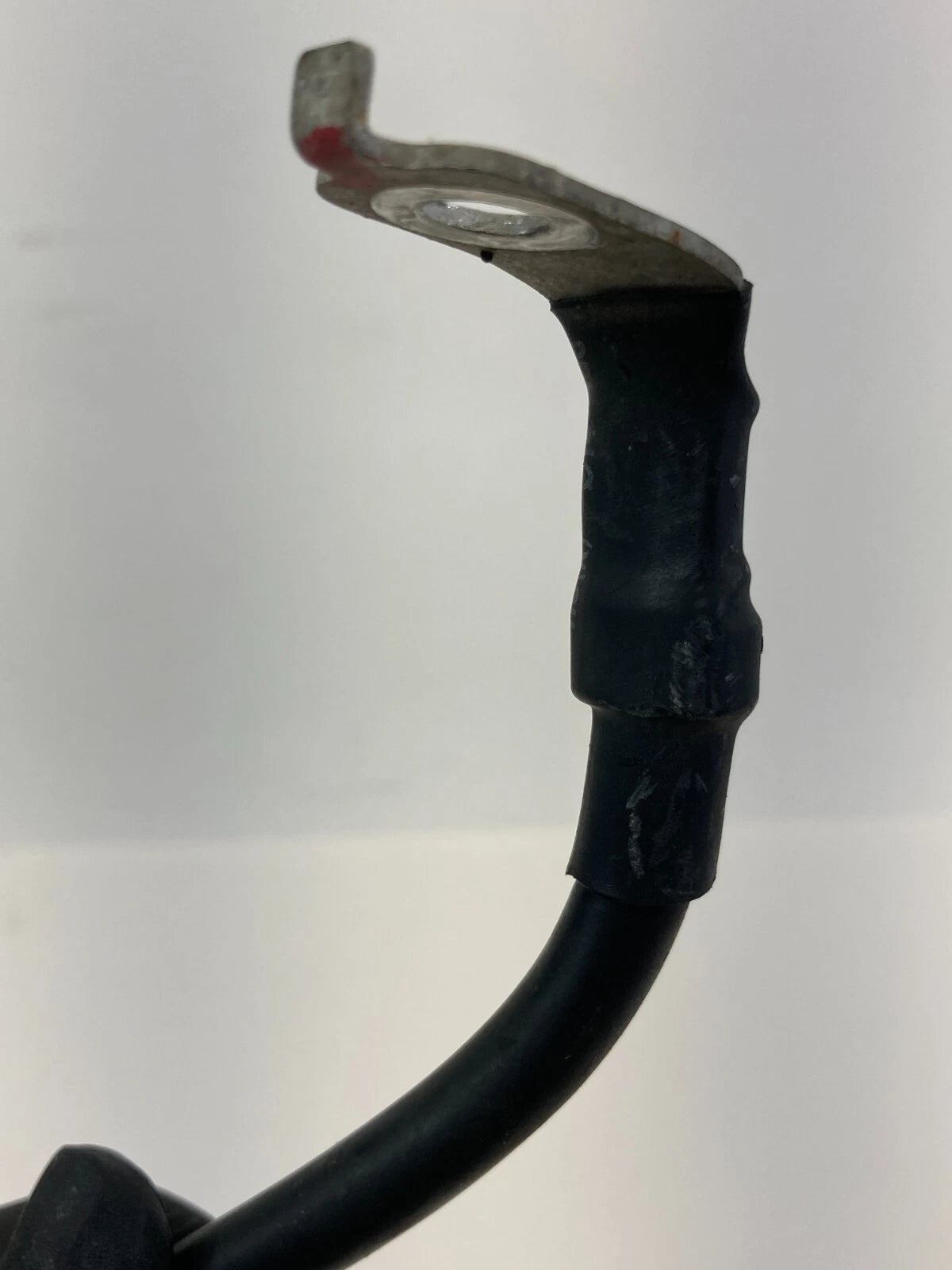 2011-2014 HYUNDAI SONATA NEGATIVE BATTERY CABLE WIRE WIRING TERMINAL 37180-3Q010