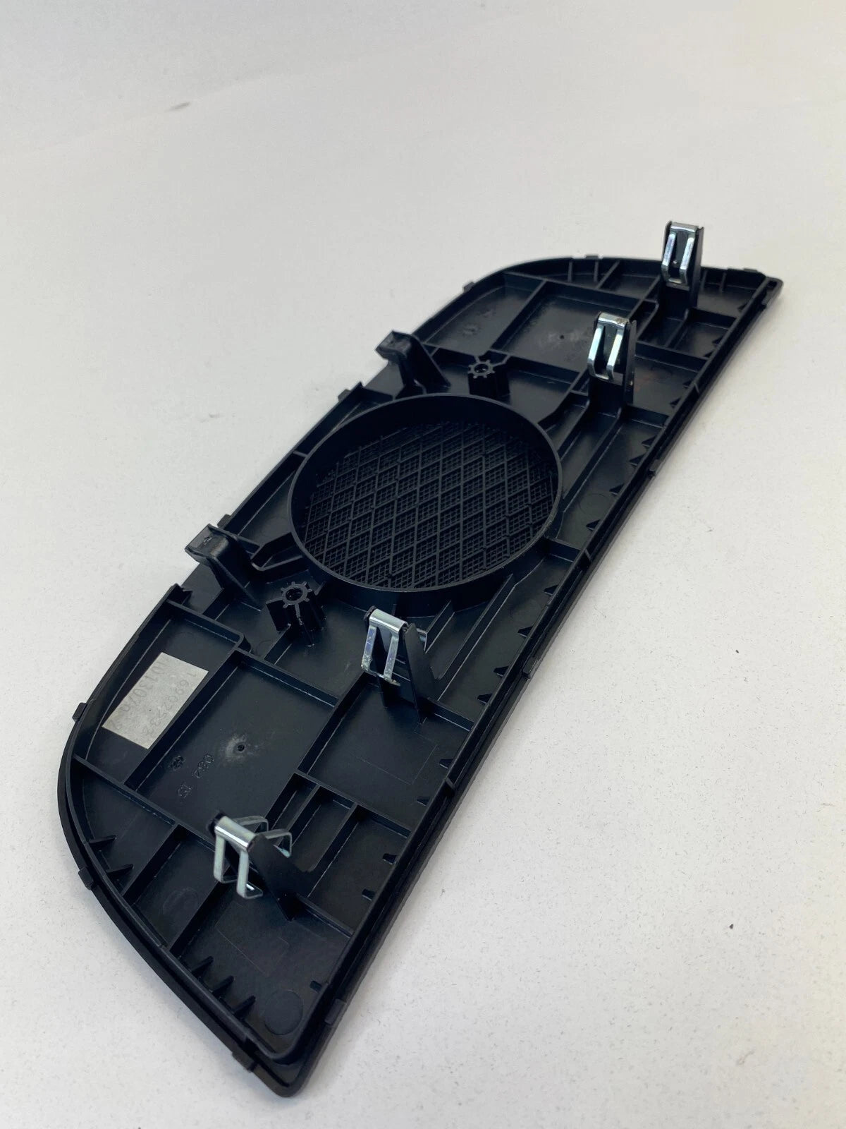 06-12 MERCEDES-BENZ R350 CENTER DASH SPEAKER GRILLE TRIM COVER A2518200412 OEM