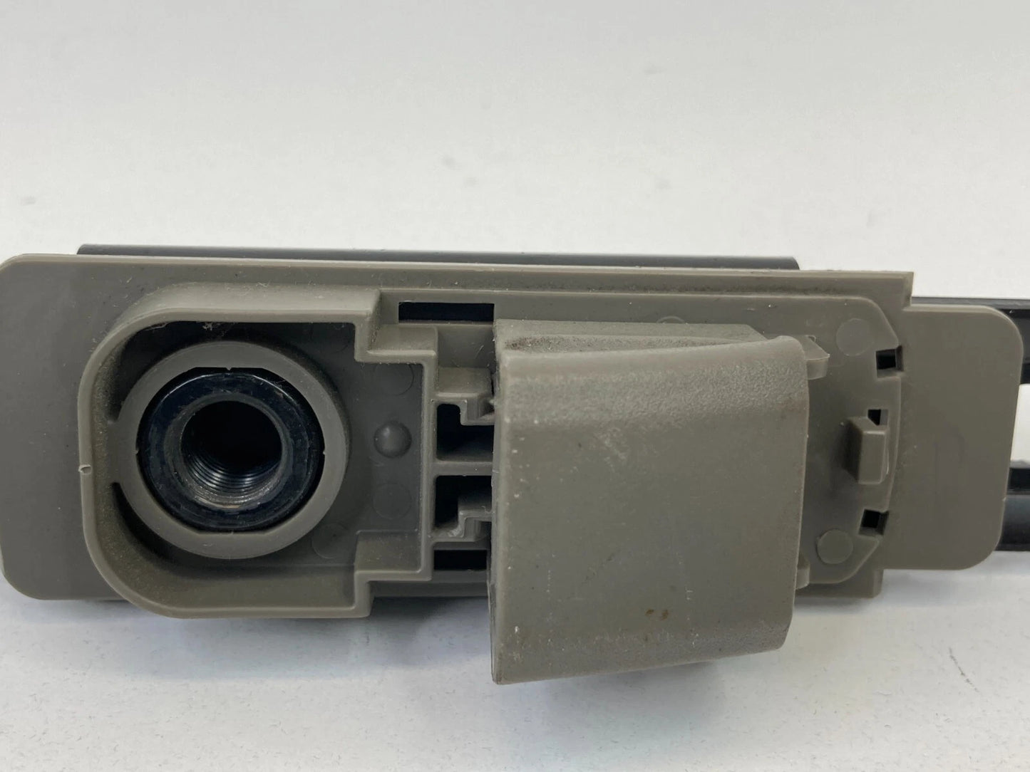 2003 2004 2005 2006 2007 NISSAN MURANO LEFT DRIVER SIDE SEAT BELT ADJUSTER OEM