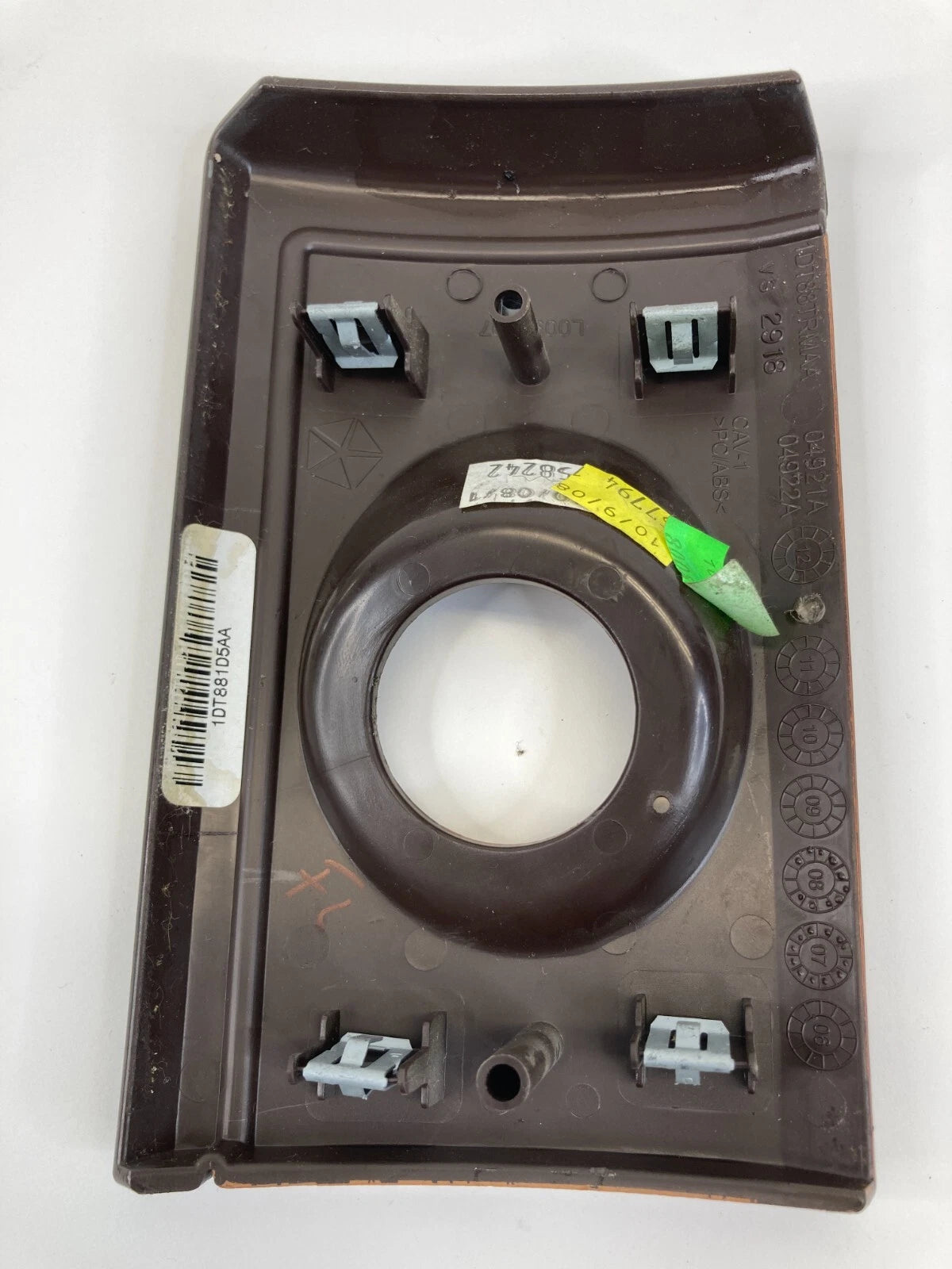 2008-2010 CHRYSLER TOWN & COUNTRY DASH IGNITION SWITCH BEZEL TRIM 1DT88TRMAA OEM