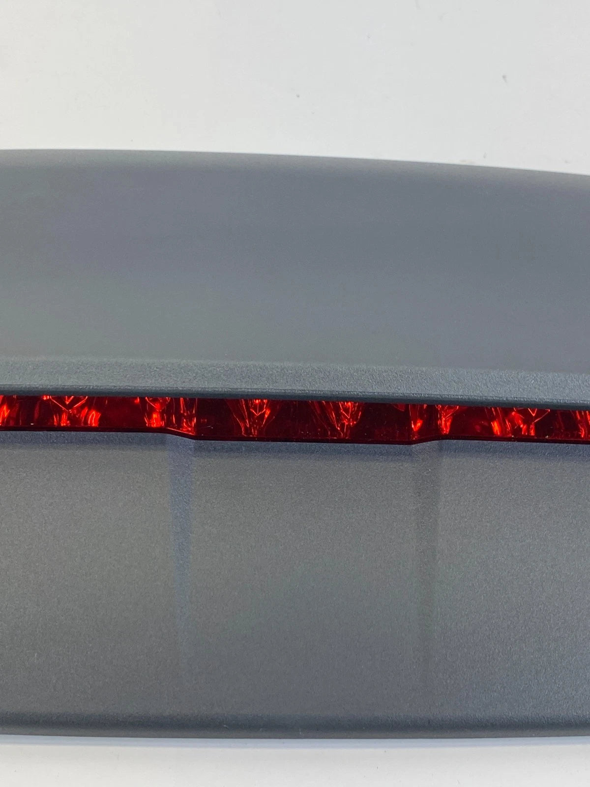 11-16 CHEVROLET CRUZE SEDAN 3RD THIRD BRAKE STOP LIGHT LAMP HIGH MOUNT 96828256