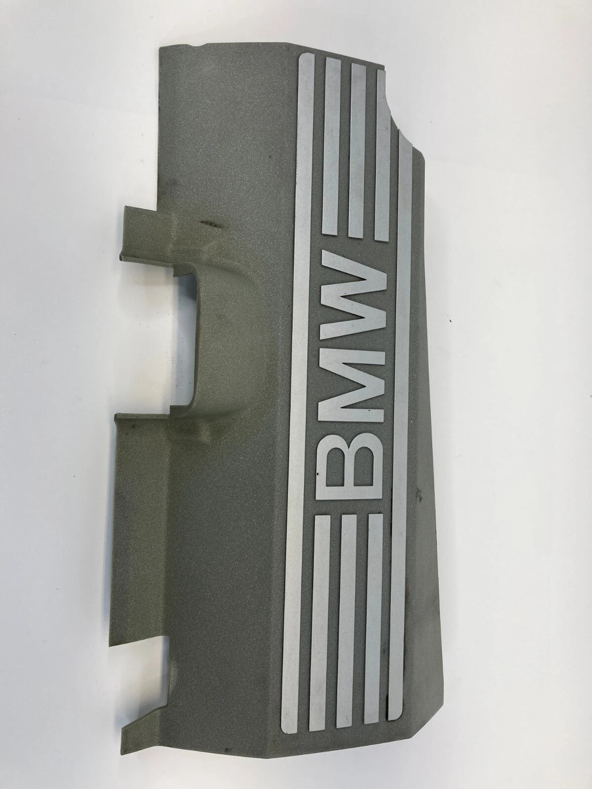 02-05 BMW 745I 4.4L V8 RIGHT SIDE ENGINE COVER APPEARANCE TRIM 11127508778 OEM