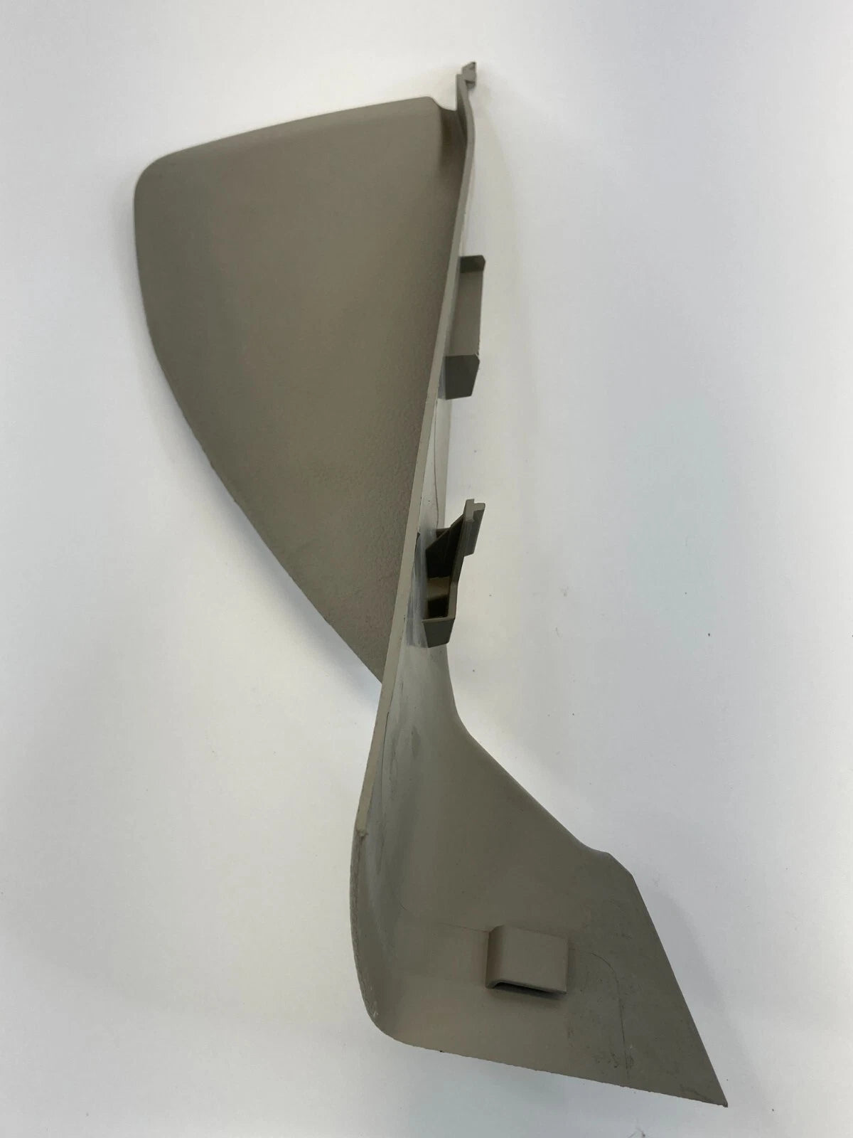 2013-2019 FORD ESCAPE DASH RIGHT SIDE END CAP COVER BEZEL CJ54-S044C60-ADW OEM