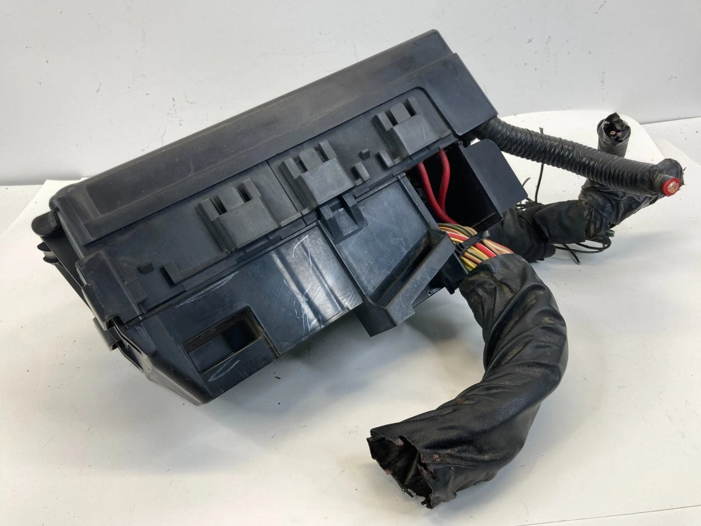 2009-2012 FORD FLEX UNDER HOOD FUSE RELAY BOX POWER CENTER 8G1T-14A003-AC OEM
