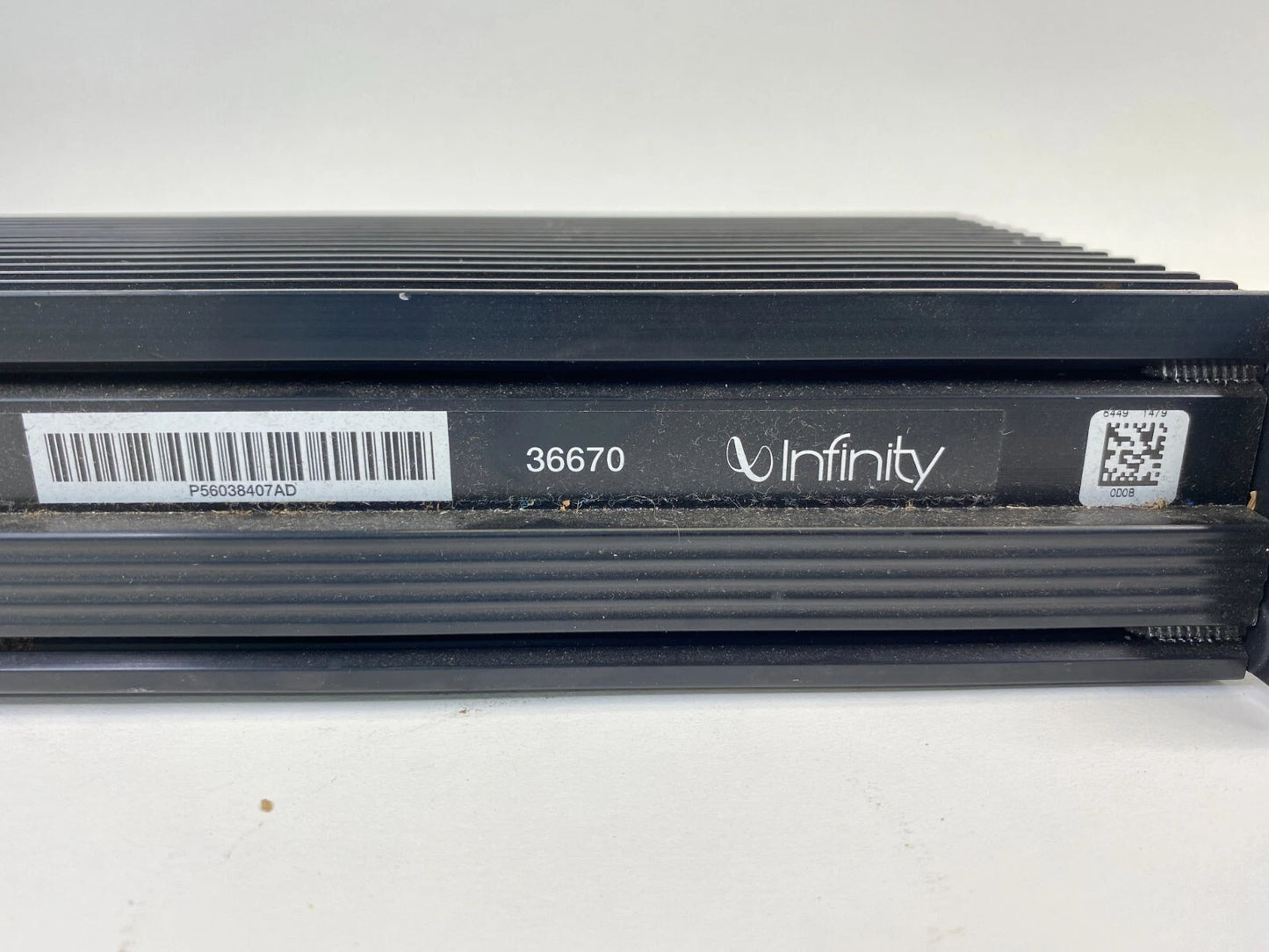 1999-2004 JEEP GRAND CHEROKEE AUDIO EQUIPMENT AMPLIFIER INFINITY 56038407AD OEM