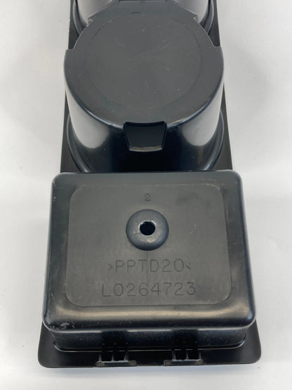 2012 2013 2014 2015 CHEVROLET CAPTIVA REAR SEAT ARMREST CUP HOLDER OEM