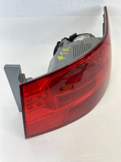 2010-2013 KIA FORTE SEDAN REAR RIGHT PASSENGER QUARTER MOUNTED TAILLIGHT LIGHT