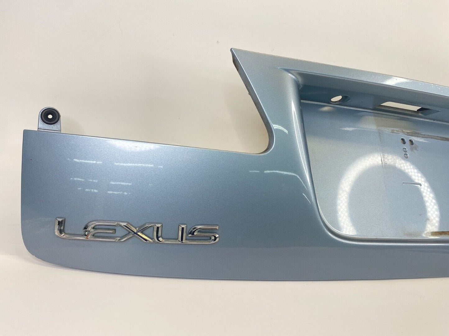 2007 2008 Lexus IS250 SEDAN Rear Trunk Lid License Plate Molding Panel OEM