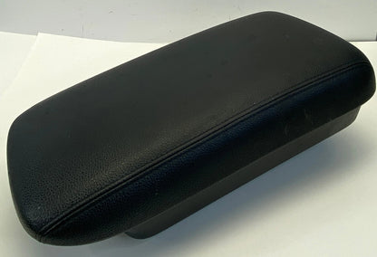 2018-2020 MITSUBISHI OUTLANDER SPORT ARMREST CENTER CONSOLE LID COVER FRONT OEM