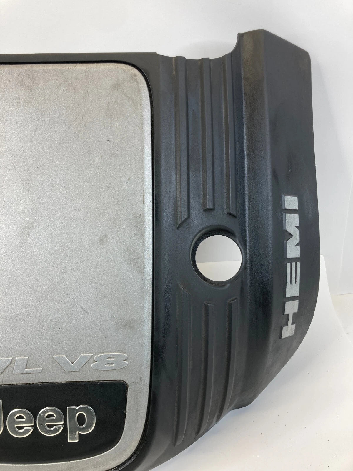 2005-2010 JEEP GRAND CHEROKEE 5.7L V8 HEMI ENGINE COVER SHIELD 53013718AB OEM